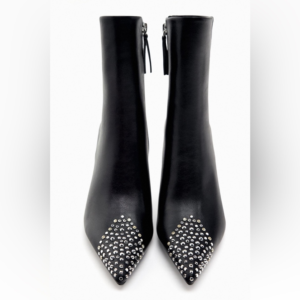 Used ‼️STUDDED TOE ANKLE BOOTS